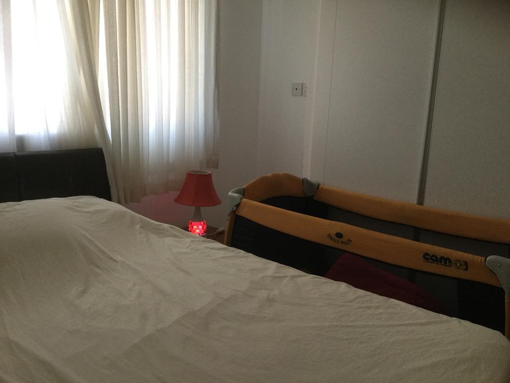 Aphrodite Beachfront Apartment Gaziveren Dış mekan fotoğraf