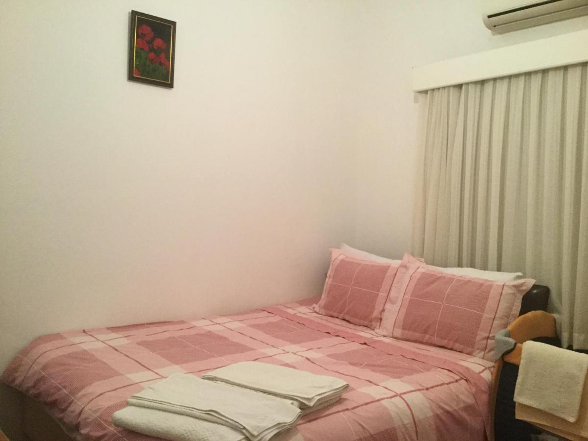 Aphrodite Beachfront Apartment Gaziveren Dış mekan fotoğraf